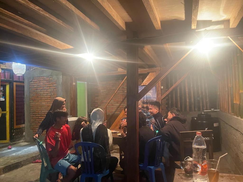 Jaya Homestay تيتيباتو المظهر الخارجي الصورة