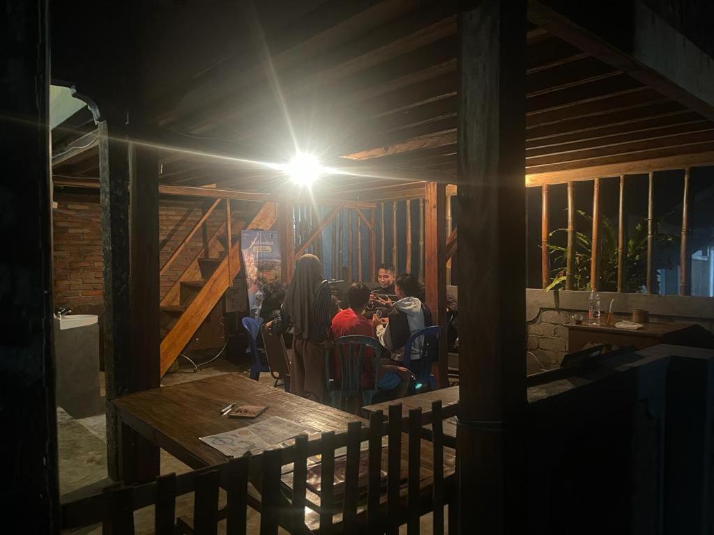 Jaya Homestay تيتيباتو المظهر الخارجي الصورة